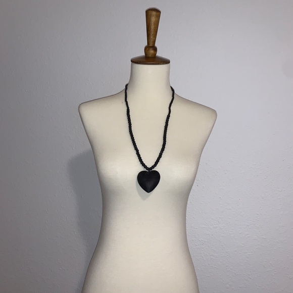 Black Wood Heart Pendant Beaded Necklace - Picture 2 of 7